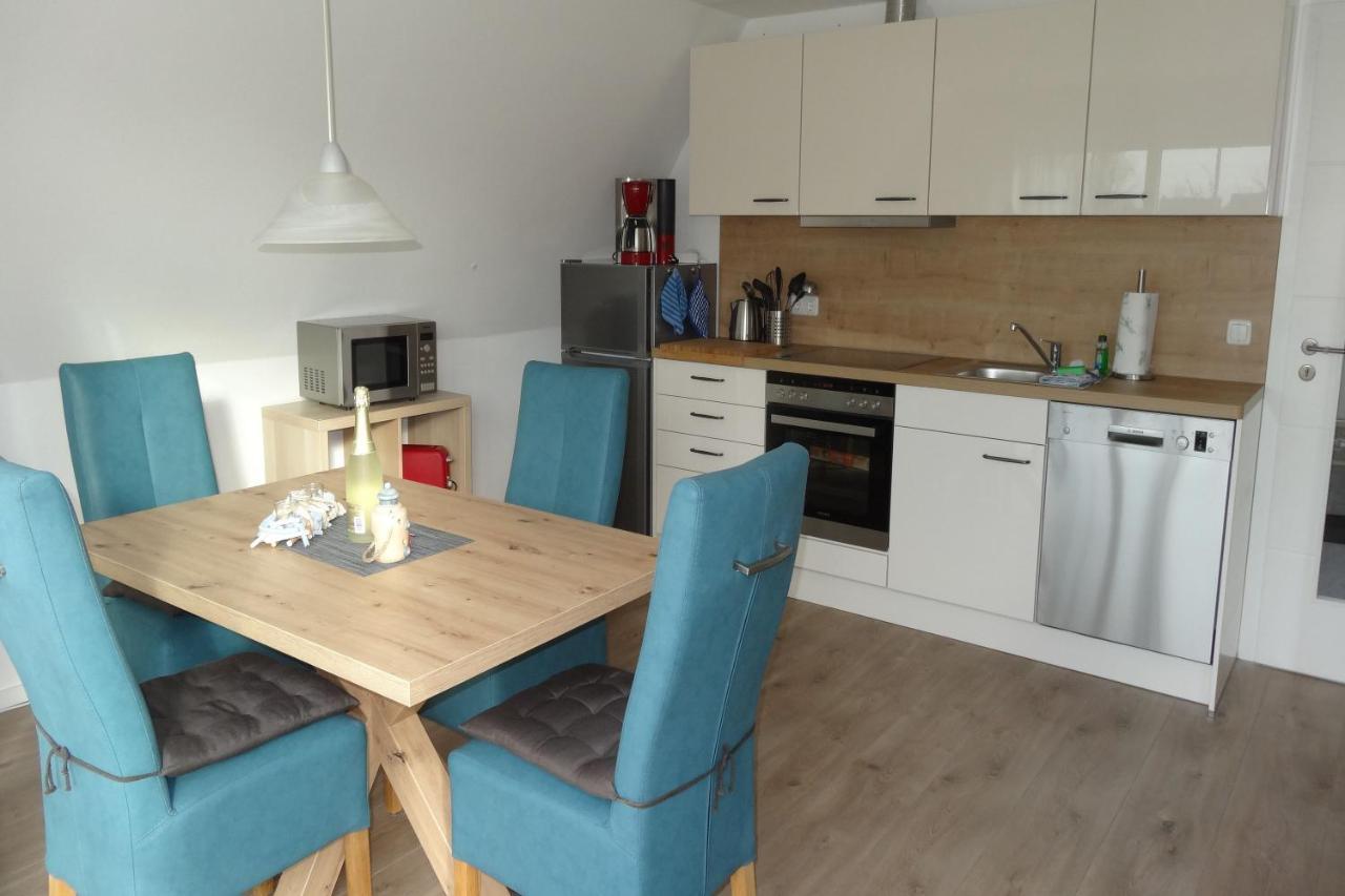 Ferienwohnung In Ruhiger Lage Und Mit Balkon - Ferienhaus Solamar Fewo Og Breege Eksteriør bilde